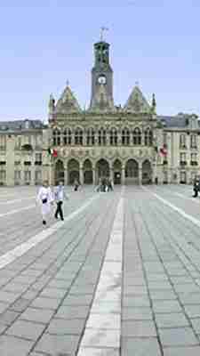 Hôtel de ville de Saint-Quentin