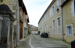 L'école des garçons et la mairie (Avril 2017)