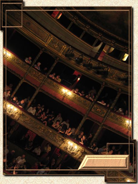 flamenco & danse contemporaine Théâtre du gymnase Marie-Bell, juin 2006
