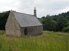 Petite chapelle dans la campagne de Trébeurden.