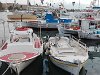 Petits bateaux locaux dans le port de Perdika.