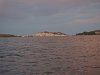 Nous sommes contents d'arriver dans la grande baie de Poros avant la nuit ...