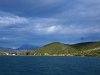 Belle lumière au petit matin dans la baie de Poros ...