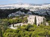 Du haut de l'Acropole, nous avons une vue à 360° sur Athénes, avec la colline de l'Aéropage ...