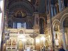 Intérieur très richement décoré de la cathédrale ...