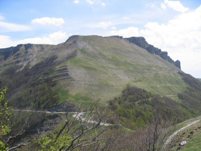 Le Col de la Bataille et le roc de Touleau