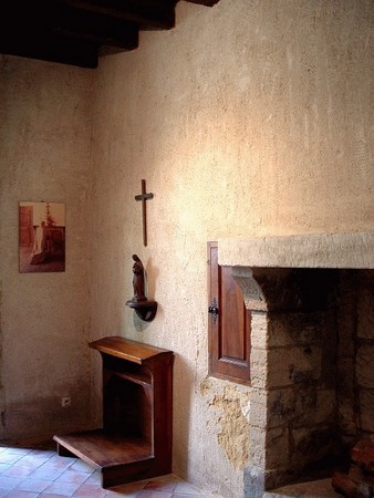 Cellule de moine. Photo Jacques Mossot. Sur site Structurae