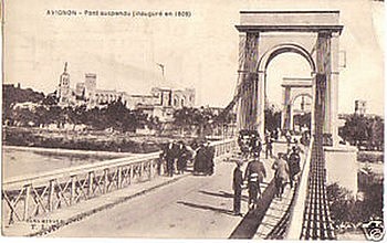 Avignon.L'ancien pont suspendu