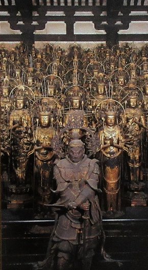 statues