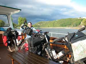 German Corner to the campsite, crossing the mosel