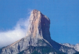 Mont-Aiguille vu du Nord (43 koctets)