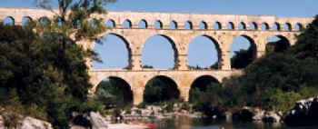 pont-du-gard.jpg (9104 octets)