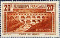 pont-du-gard_timbre.jpg (14076 octets)