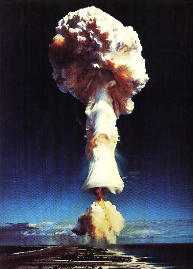 explosion nucléaire. j'y étais.à Mururoa 1966