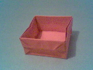 une boîte en papier