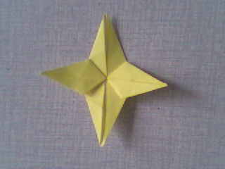une étoile de type A en papier