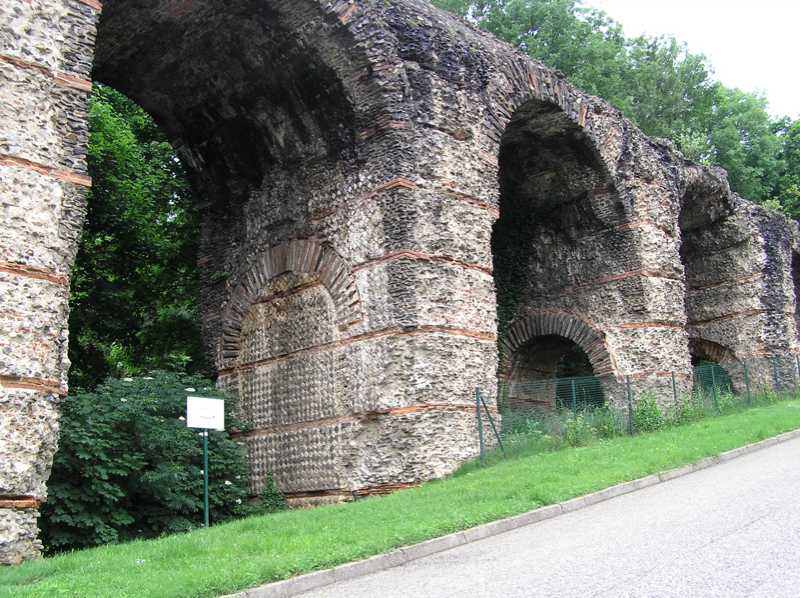 piles aqueduc