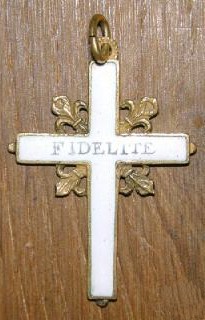 Mot à mot en image Croix_fidelite_dames_V